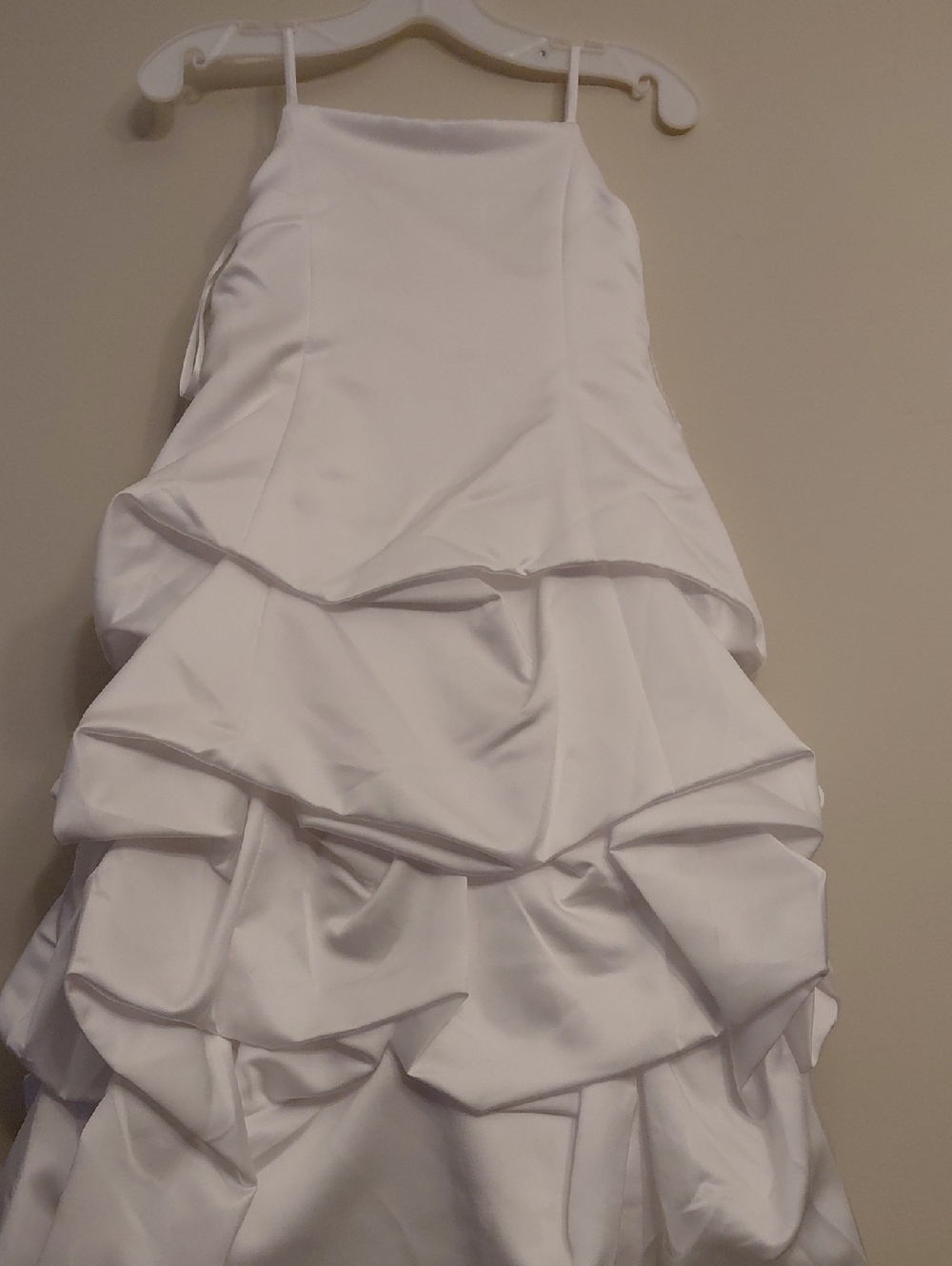 David's Bridal White Satin Ruffled Wedding Dress